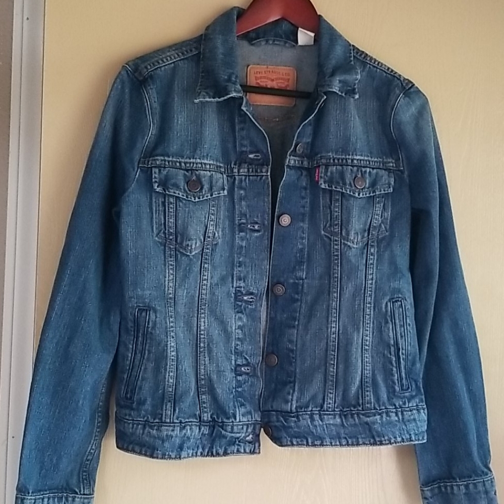 Levi's Trucker jean jacket